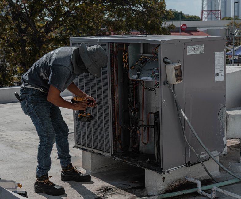 BOXT vs Heatable: UK Installer Comparison
